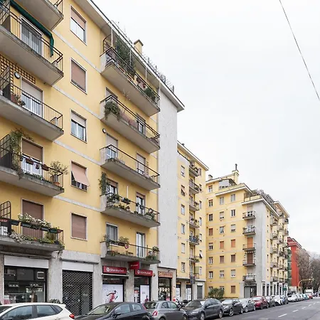 Apartment Guesthost - Varesina - Milan